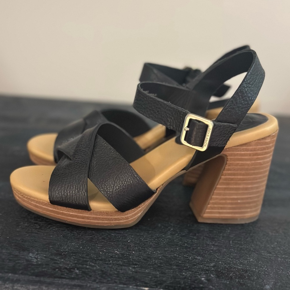 Kork-Ease black leather sandal block heel size 7